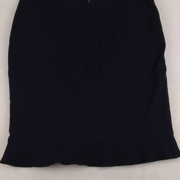 Ann Taylor Fully Lined Career Skirt Size 12 Petite in Black‎ w/ Ruffle Hem - Picture 8 of 13